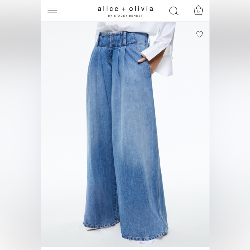 COPY - NWT Alice + Olivia Anders Low Rise Pleated Jean